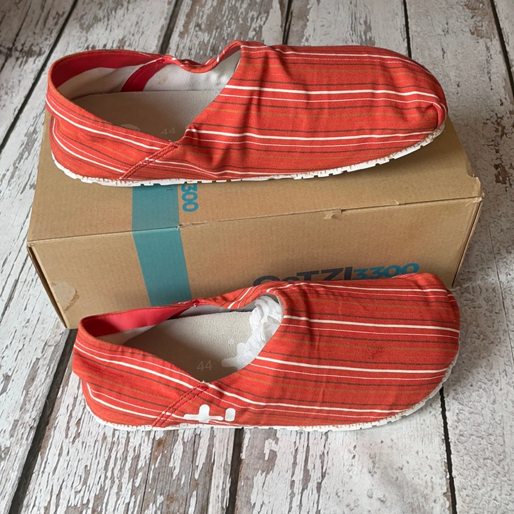 OTZ 300GMS Unisex Striped Cotton Slip On - EUR 44